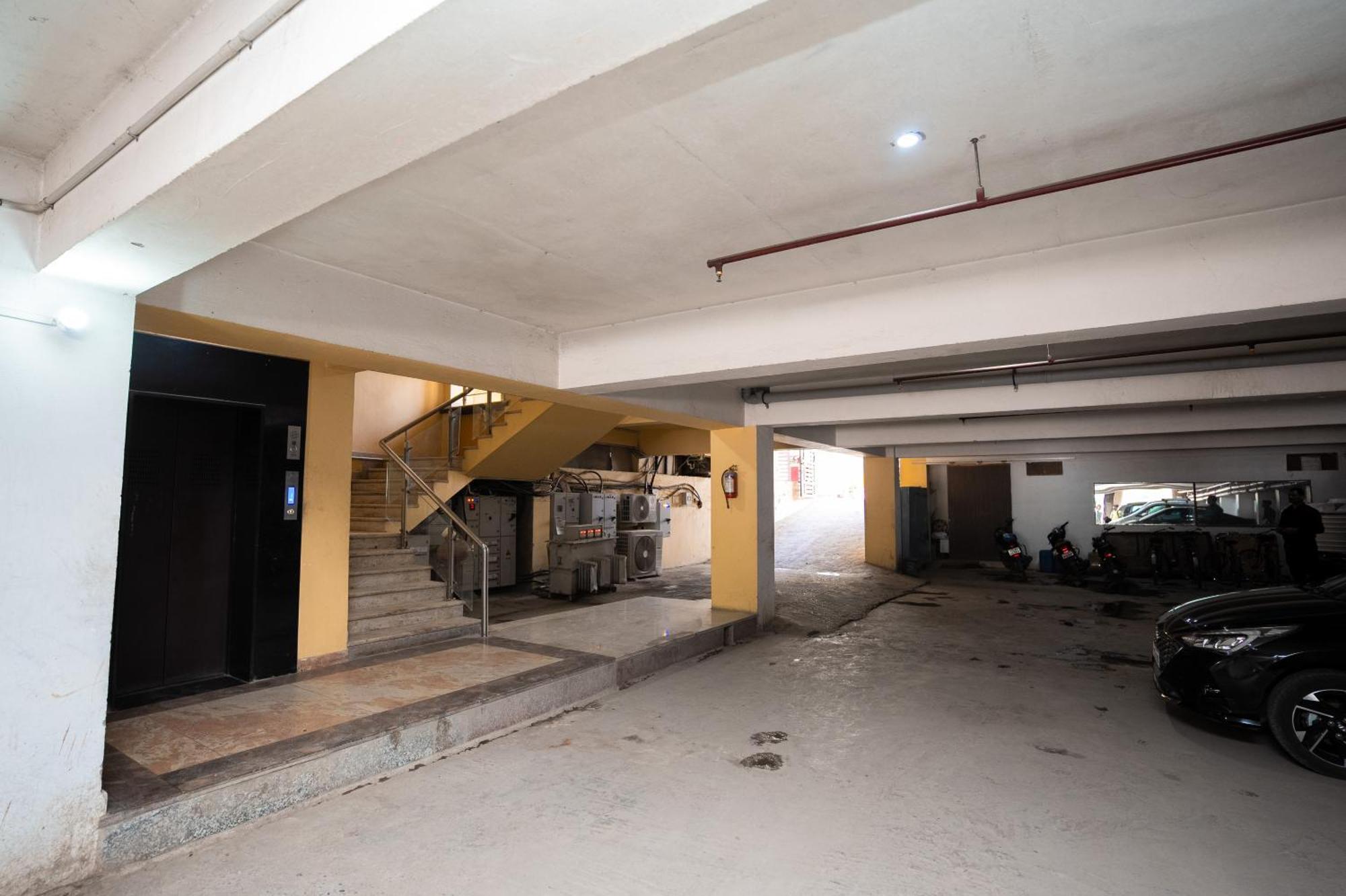 Hotel Radiance Courtyard Benares Buitenkant foto